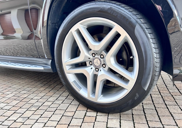 Mercedes-Benz GL cena 185000 przebieg: 53000, rok produkcji 2014 z Czchów małe 781